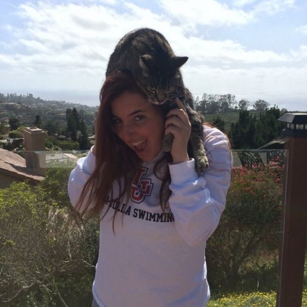 Meet your Posher, Ilana